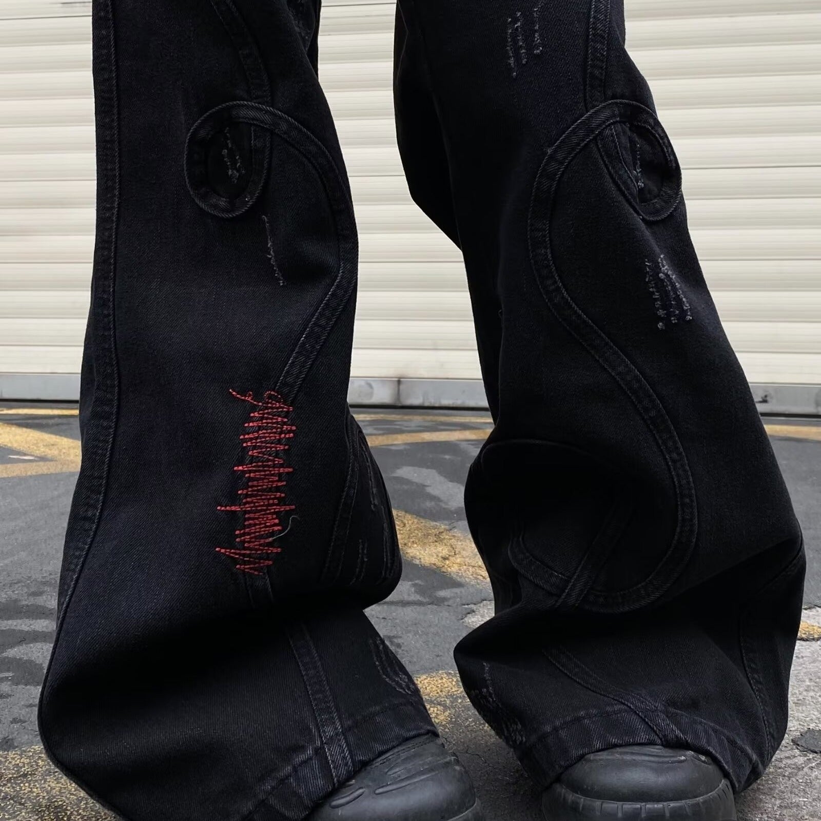 Men's Versatile Embroidered Vintage Skinny Jeans